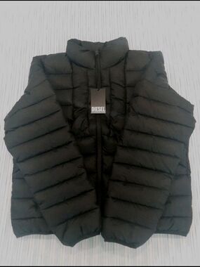 NWT Diesel Mens Lightweight Jacket.